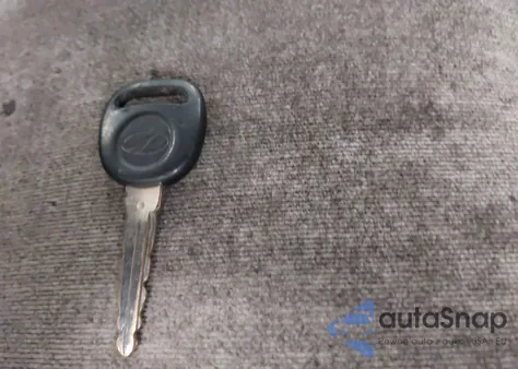 2003 Oldsmobile Alero Gl1 z USA, uszkodzony, nr VIN 1G3NL52F43C131110